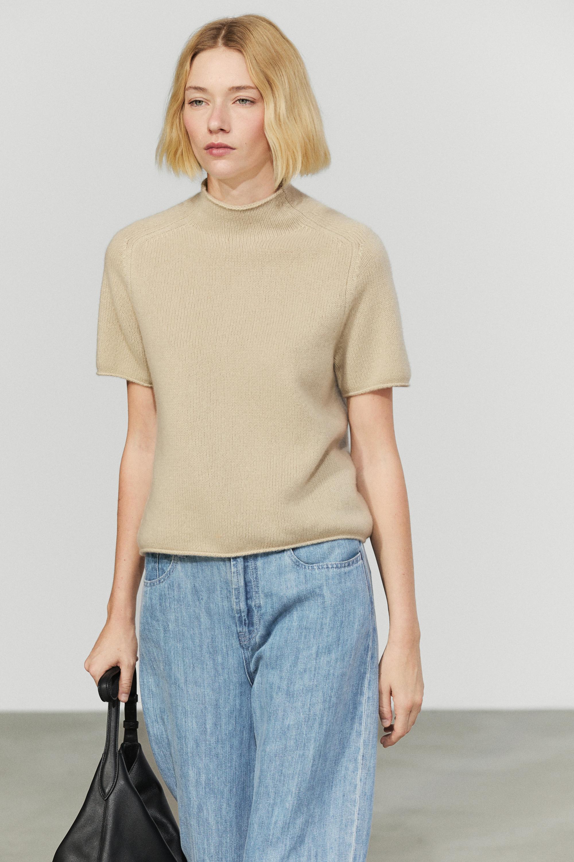 100% Cashmere Mock Turtleneck Sweater